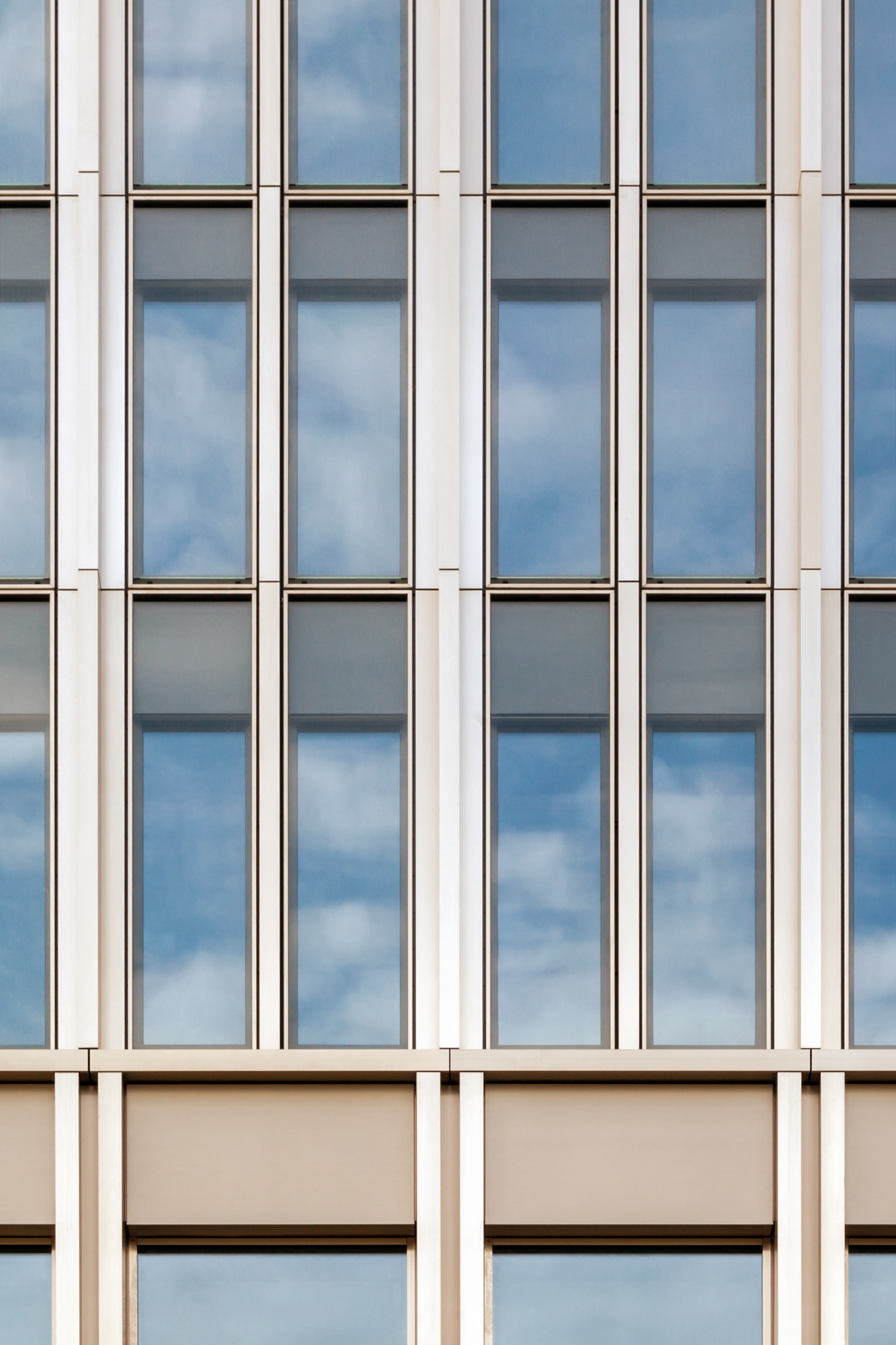 Fassadendetail - Marienturm in Frankfurt am Main, Foto: Claus Graubner Fotografie
